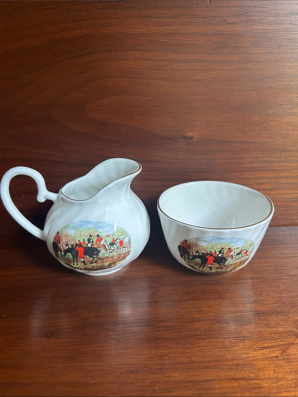 Classic White Porcelain Creamer and Sugar Bowl with Equestrian Hunt Scene